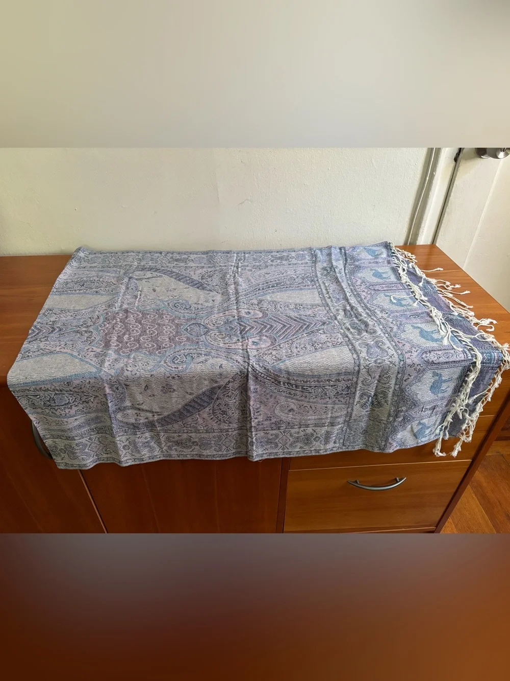 Pashmina Blue and Cream Elephant Paisley Pashmina Wrap